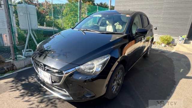 2018 Mazda Demio