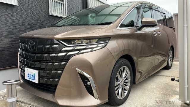 2024 Toyota Alphard Hybrid