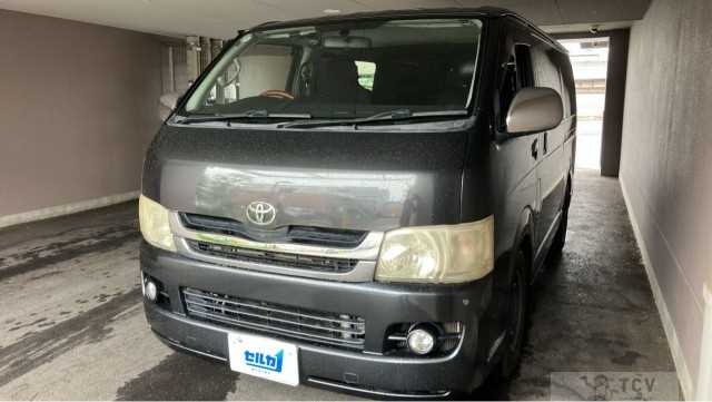 2005 Toyota Hiace Van