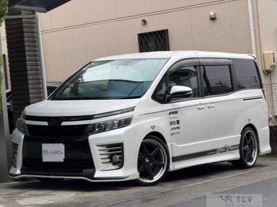 2016 Toyota Voxy