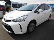 2019 Toyota PRIUS α
