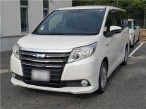 2016 Toyota Noah