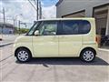 2011 Daihatsu Tanto