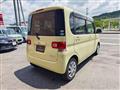 2011 Daihatsu Tanto