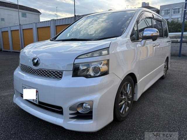 2011 Toyota Voxy