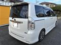 2011 Toyota Voxy