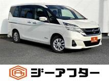 2017 Nissan Serena