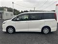 2016 Toyota Noah