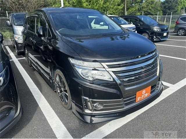 2015 Nissan Elgrand