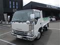 2020 Isuzu Elf Truck