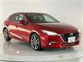 2016 Mazda Axela