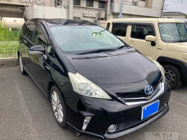 2011 Toyota PRIUS α