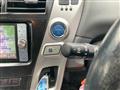 2011 Toyota PRIUS α