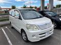 2004 Toyota Noah