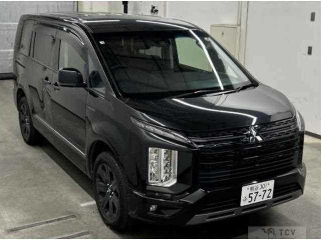 2025 Mitsubishi Delica D5