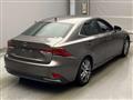 2019 Lexus IS