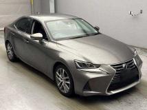 2019 Lexus IS