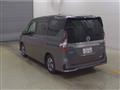 2022 Nissan Serena
