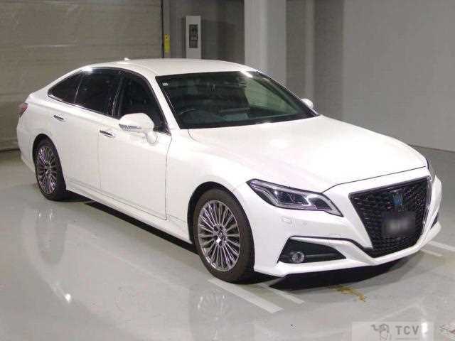 2021 Toyota Crown Hybrid