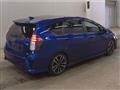 2016 Toyota PRIUS α