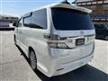 2013 Toyota Vellfire