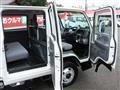 2016 Isuzu Elf Truck