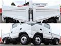 2016 Isuzu Elf Truck