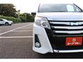 2016 Toyota Noah