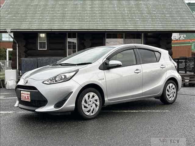 2017 Toyota AQUA
