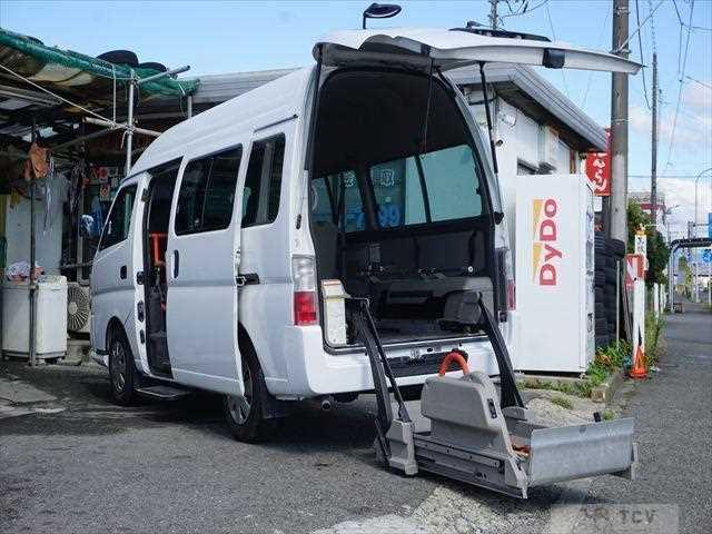 2010 Nissan Caravan Bus
