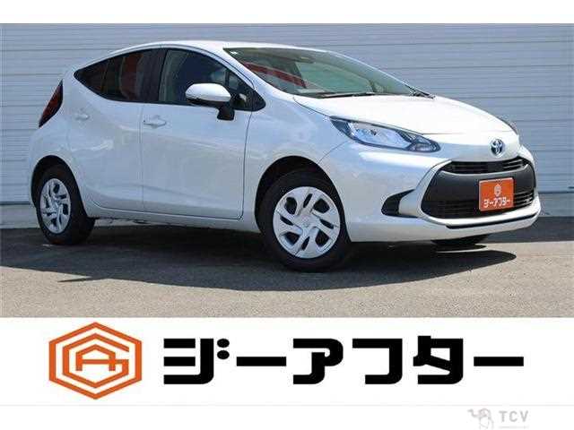 2025 Toyota AQUA
