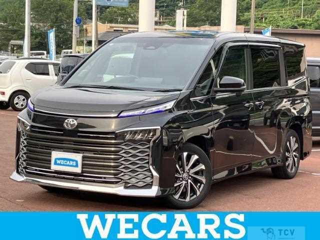 2023 Toyota Voxy