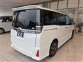 2022 Toyota Voxy
