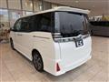 2022 Toyota Voxy