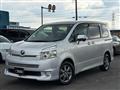 2009 Toyota Voxy