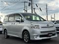 2009 Toyota Voxy
