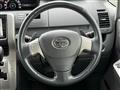 2009 Toyota Voxy