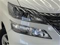 2010 Toyota Vellfire