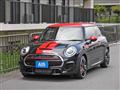 2019 BMW MINI