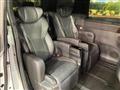 2025 Toyota Alphard Hybrid