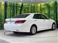 2013 Toyota Crown Hybrid