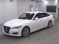 2019 Toyota Crown Hybrid