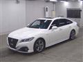 2019 Toyota Crown Hybrid
