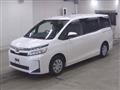 2017 Toyota Voxy