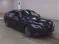 2019 Toyota Crown Hybrid