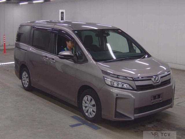 2017 Toyota Voxy