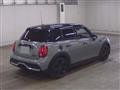 2022 BMW MINI