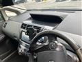 2013 Toyota PRIUS α