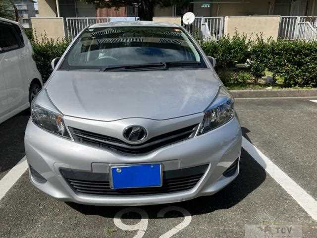 2012 Toyota Vitz
