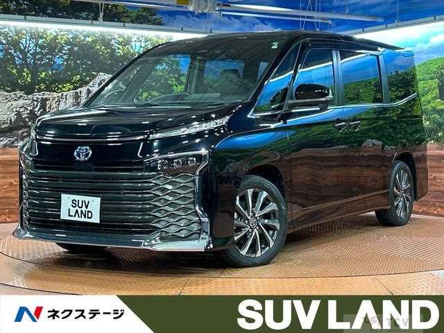 2023 Toyota Voxy